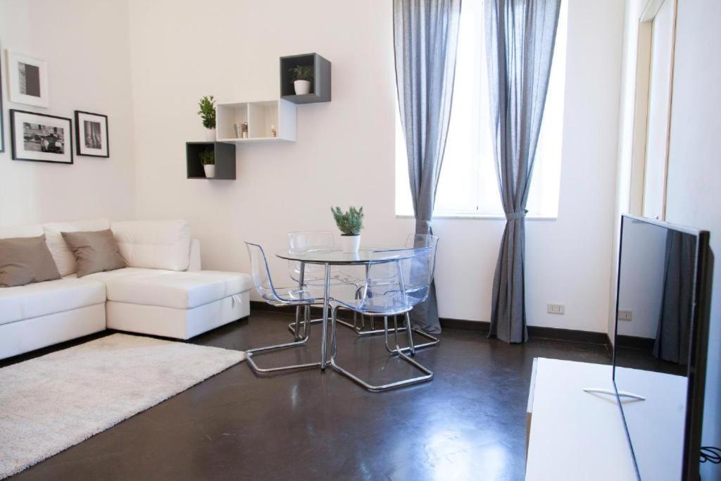 Navona Design Apartment Casa E Appartamento Per Vacanze Рим Екстер'єр фото